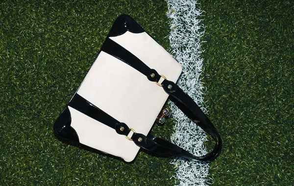 ��������� ����� �����-���� 2008 Moschino jeans