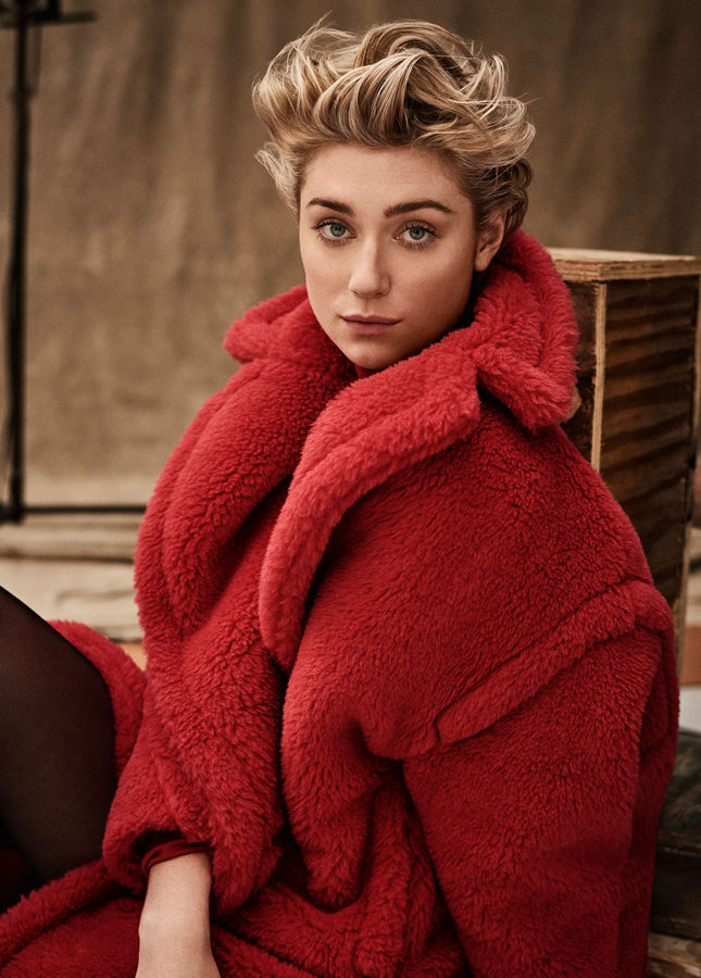 �������� ������ � ������� ��������� � ������ Max Mara Face of the Future